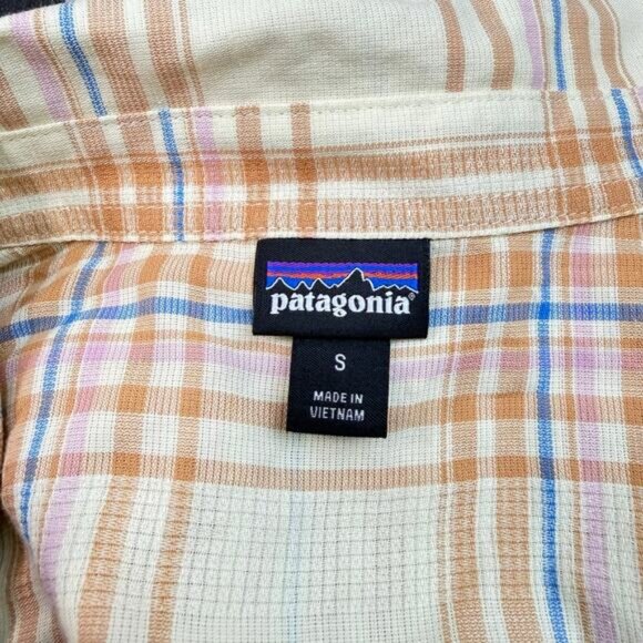 PATAGONIA Lightweight A/C Button-Down Women’s Shirt Size Small - Picture 3 of 6